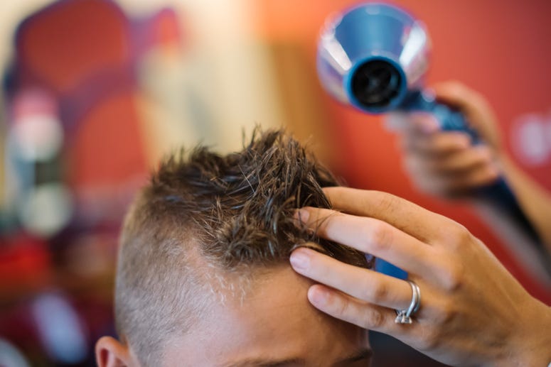 Free haircut coupon near me